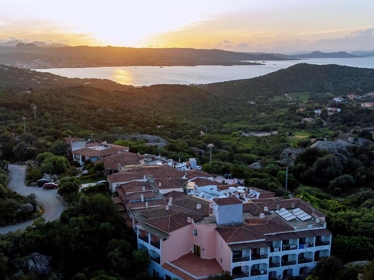 Hotel Pedra Santa Baja Sardinia Extérieur photo